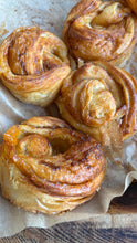 Load image into Gallery viewer, Morning buns
