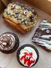 Load image into Gallery viewer, 2 x Halloween box of treats

